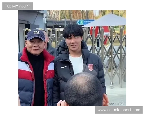 成都蓉城帅惟浩边路连续突破，创造无限可能