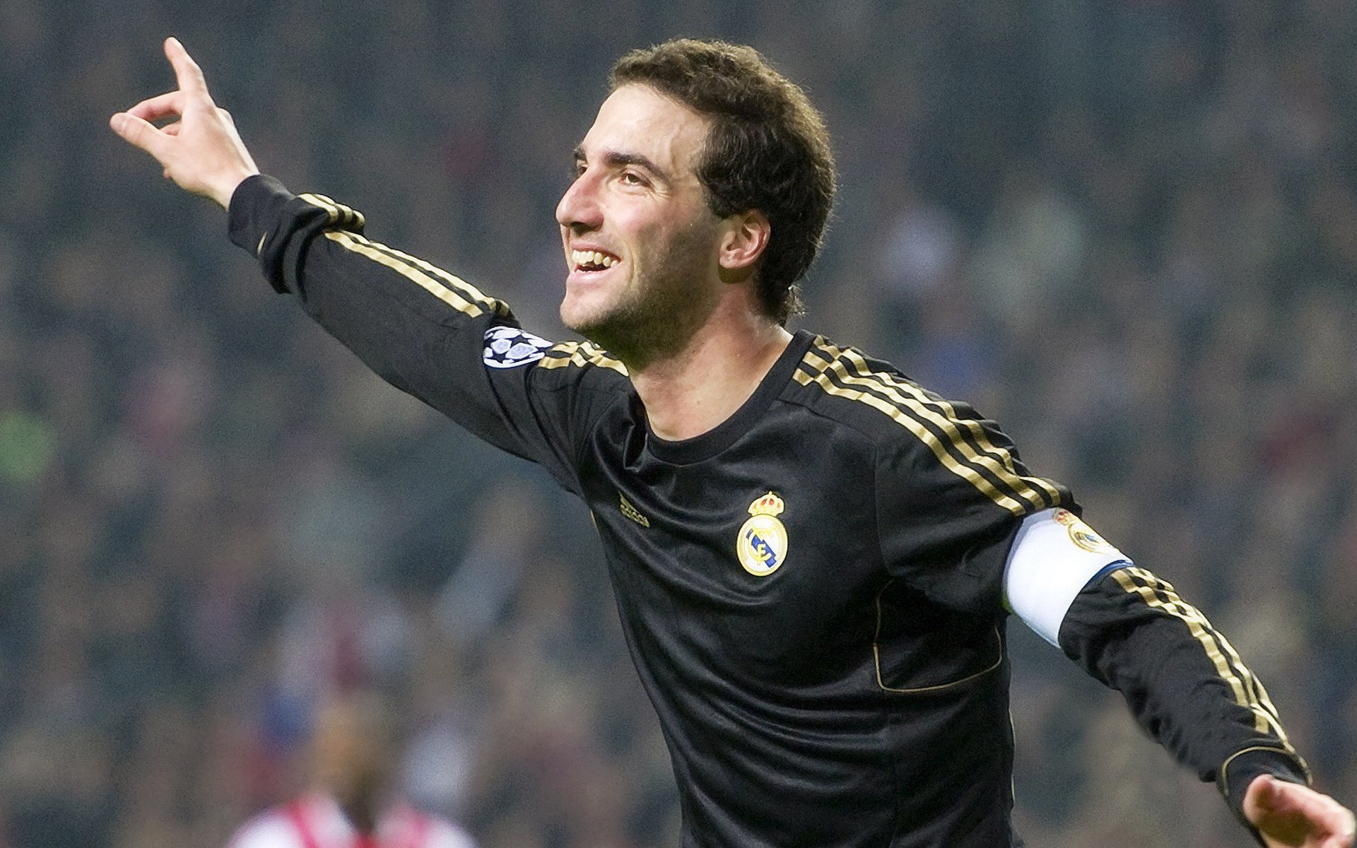 中国足球青少年足球训练装备智能化升级,中国青少年足球选拔机制